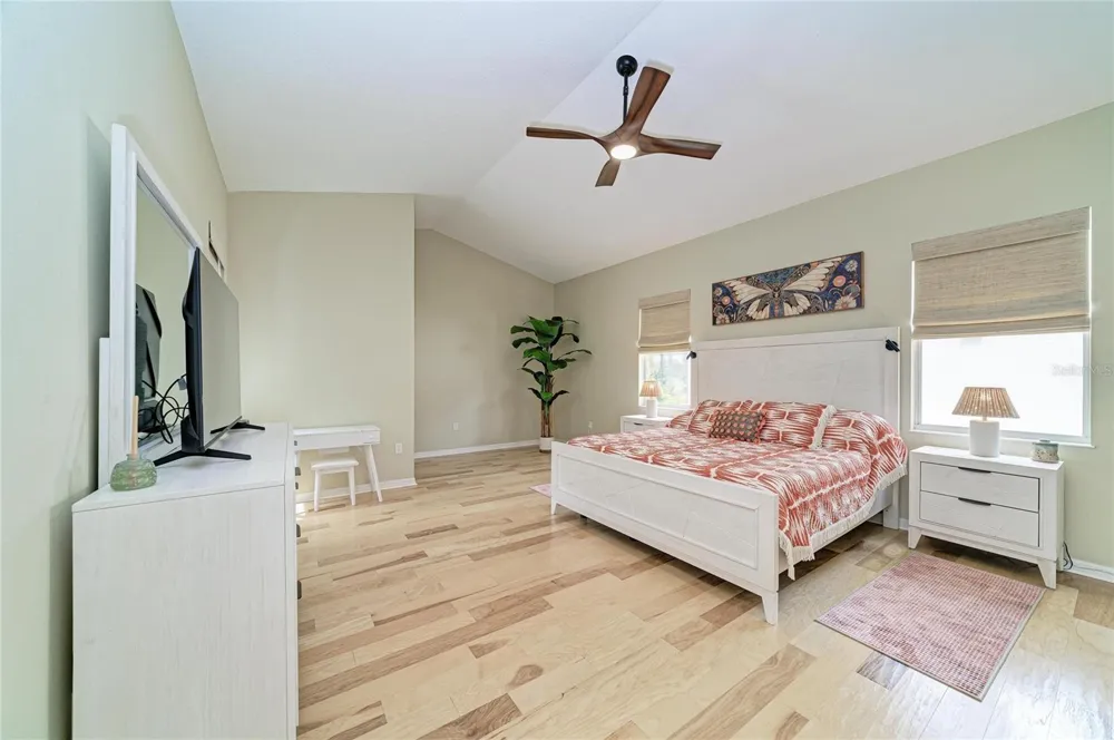 6690 TAILFEATHER WAY Bradenton, FL 34203