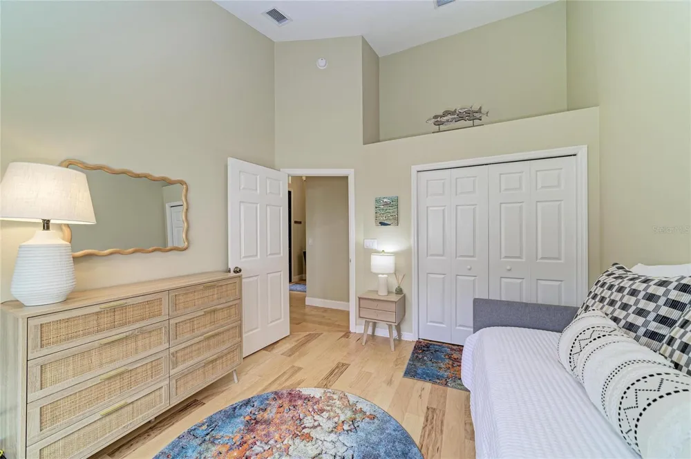 6690 TAILFEATHER WAY Bradenton, FL 34203
