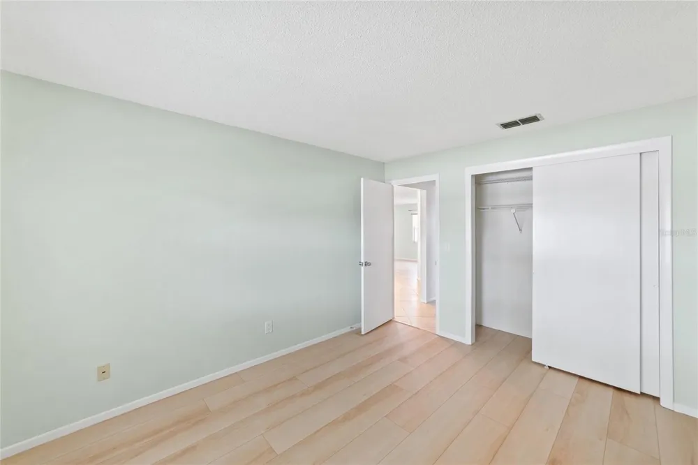 4243 CHIPMUNK DRIVE New Port Richey, FL 34653