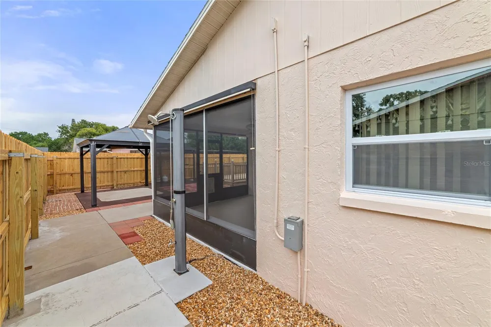 4243 CHIPMUNK DRIVE New Port Richey, FL 34653