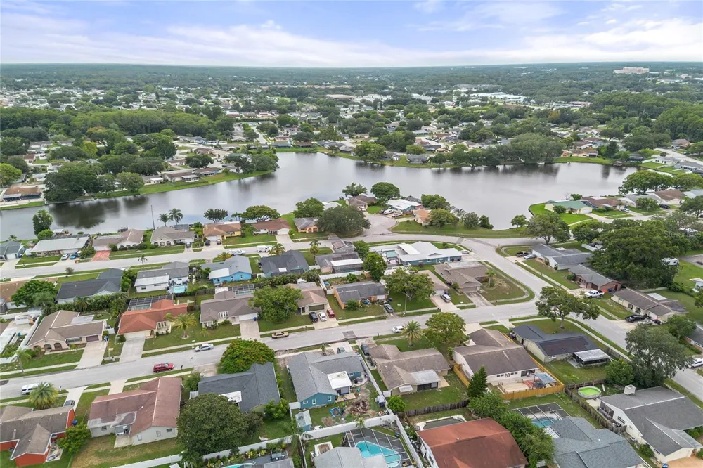 4243 CHIPMUNK DRIVE New Port Richey, FL 34653