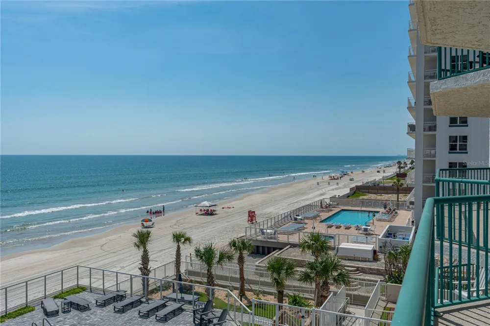 2055 S ATLANTIC AVENUE #307 Daytona Beach Shores, FL 32118