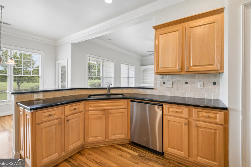 1040 E Magnolia LOOP Madison, GA 30650