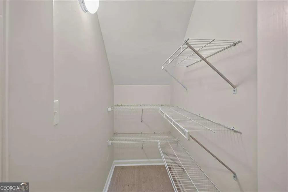 2294 Meadow's End Duluth, GA 30097