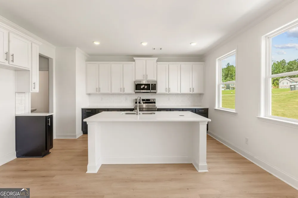 7371 Rocklin LN Flowery Branch, GA 30542