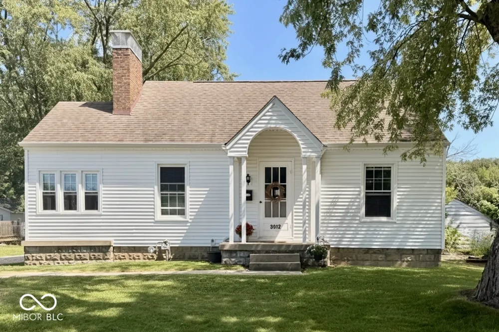 3912 Main Street Anderson, IN 46013