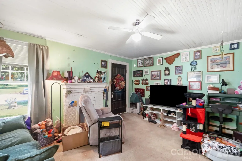 109 Salisbury Street Rockwell, NC 28138