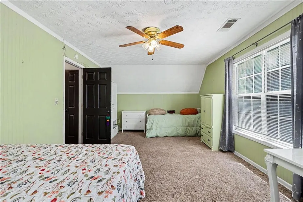 5142 Spring Glen Court Douglasville, GA 30135