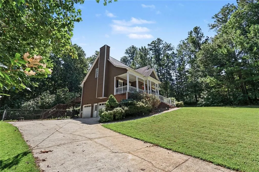 5142 Spring Glen Court Douglasville, GA 30135