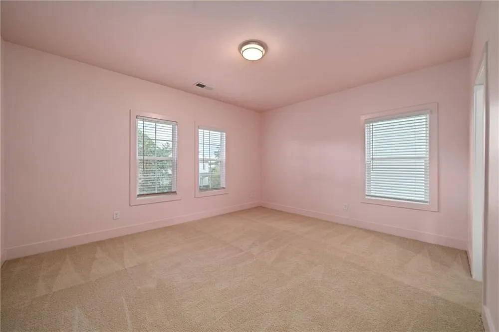 3368 Old Concord Road SE Smyrna, GA 30082