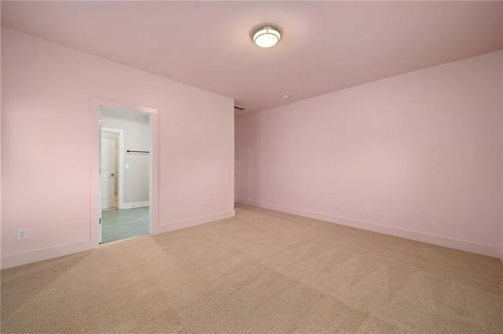 3368 Old Concord Road SE Smyrna, GA 30082