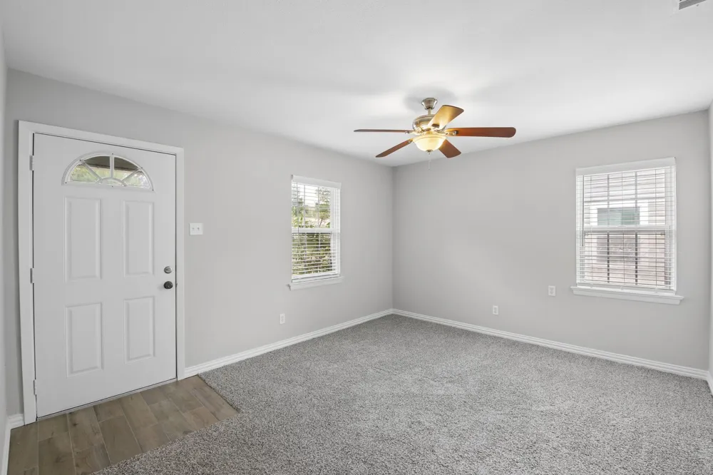 117 Tarrant Drive Euless, TX 76039