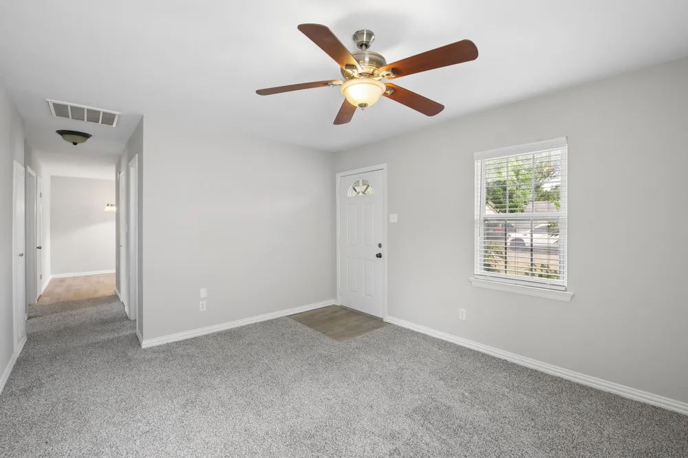 117 Tarrant Drive Euless, TX 76039