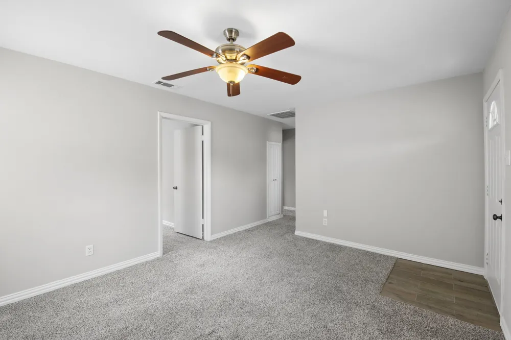 117 Tarrant Drive Euless, TX 76039