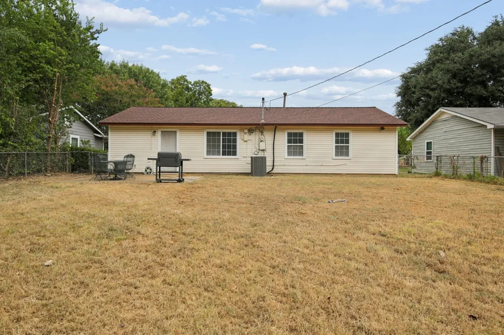 117 Tarrant Drive Euless, TX 76039
