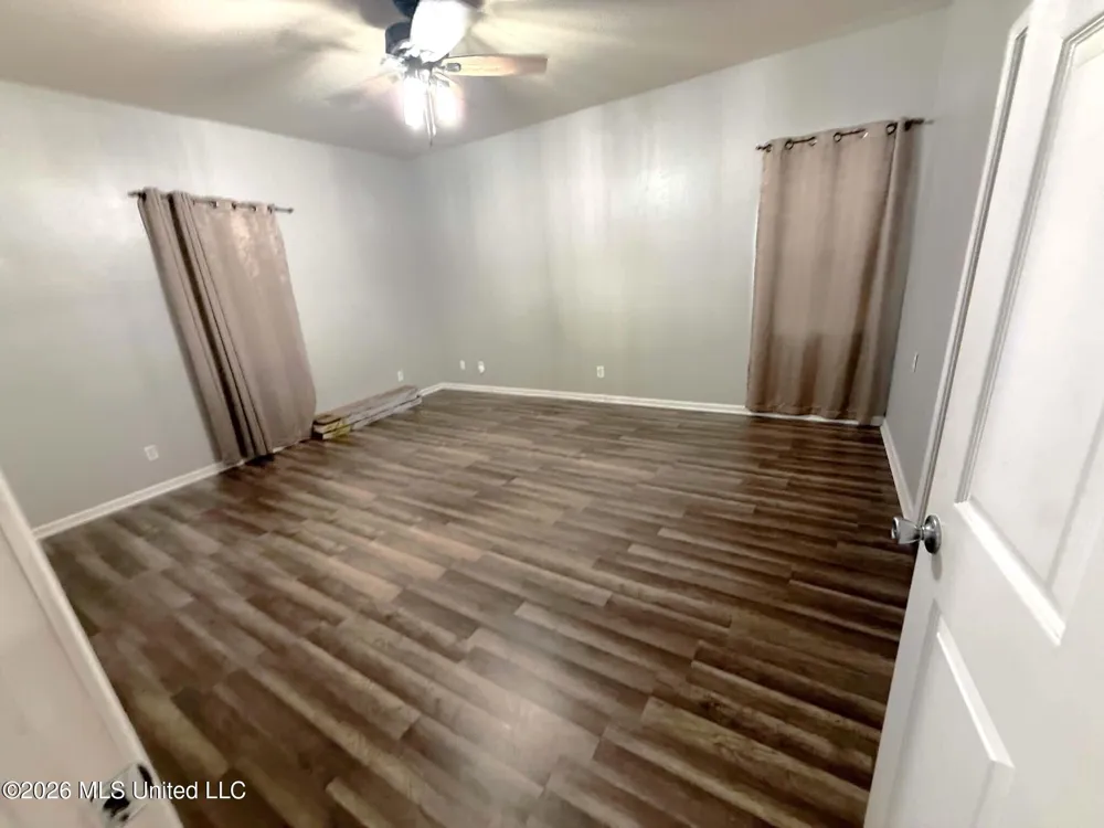 27588 E Lake Cypress Dr Perkinston, MS 39573