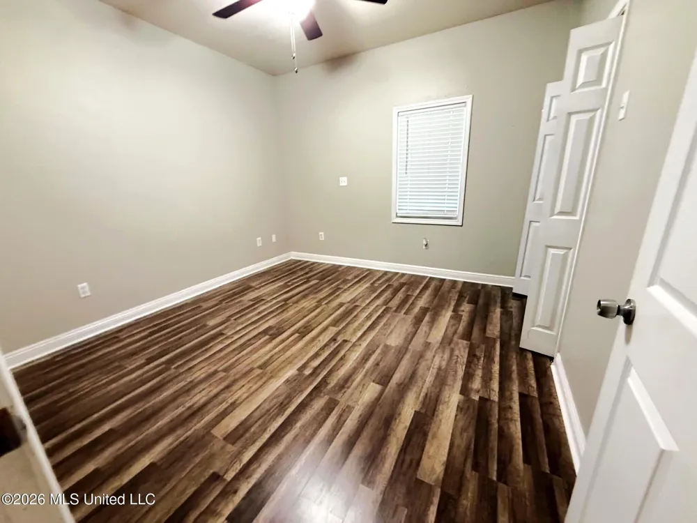 27588 E Lake Cypress Dr Perkinston, MS 39573