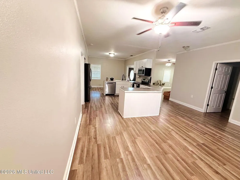 27588 E Lake Cypress Dr Perkinston, MS 39573