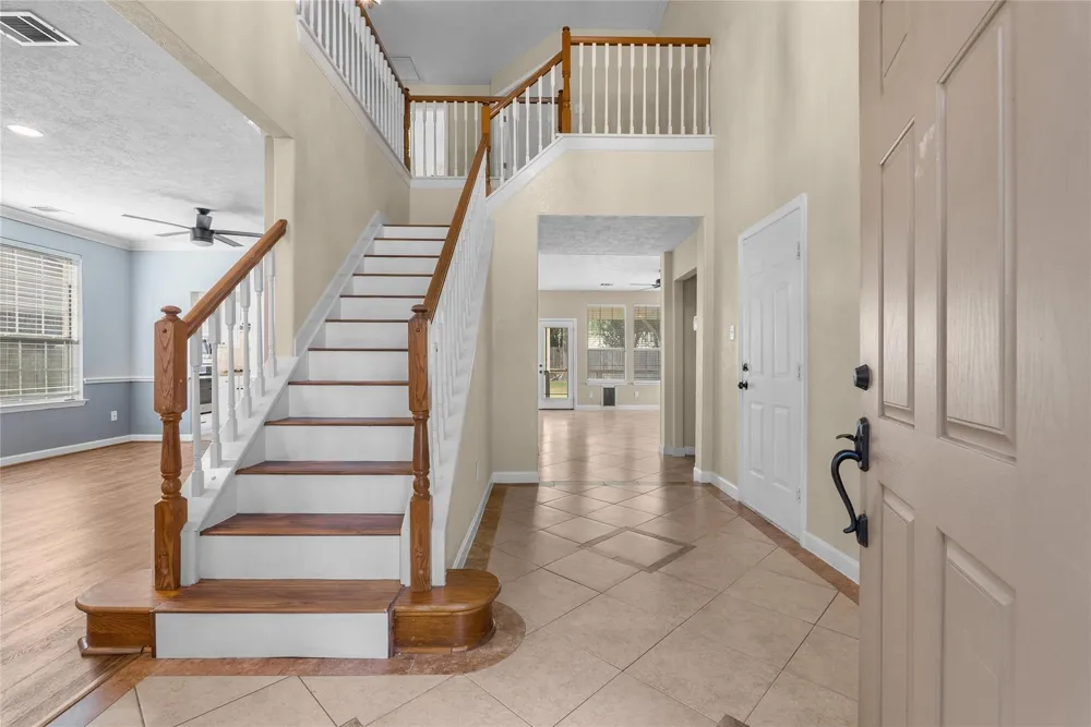2212 Palm Lagoon Drive League City, TX 77573