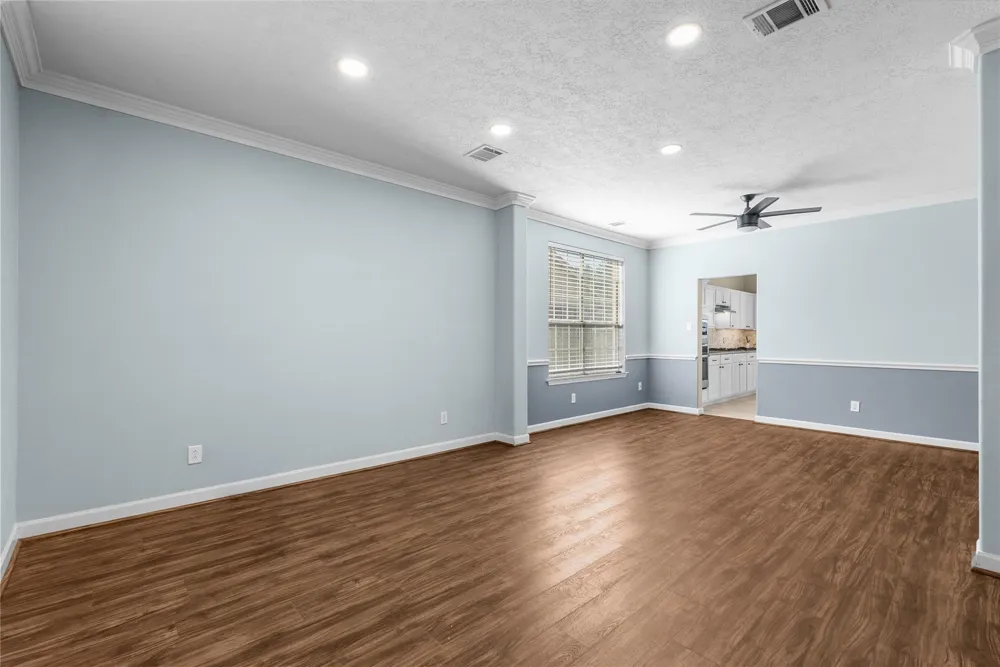 2212 Palm Lagoon Drive League City, TX 77573