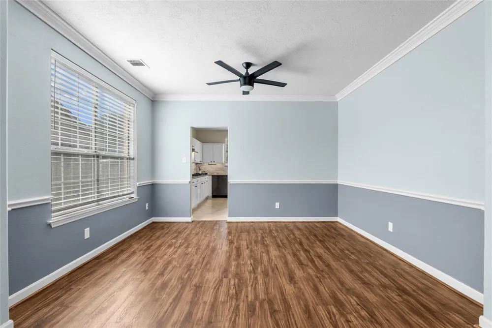 2212 Palm Lagoon Drive League City, TX 77573