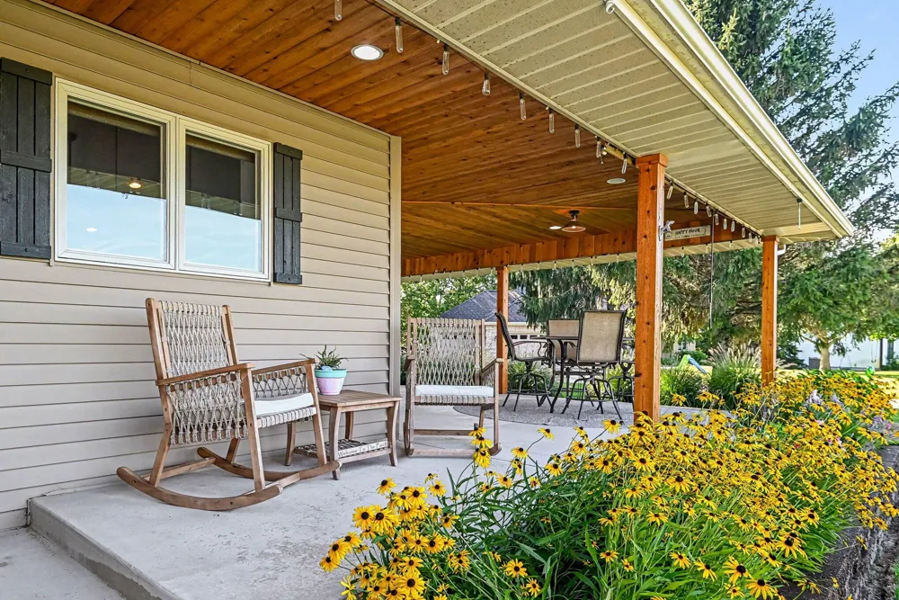 569 Hawksnest Drive South Haven, MI 49090
