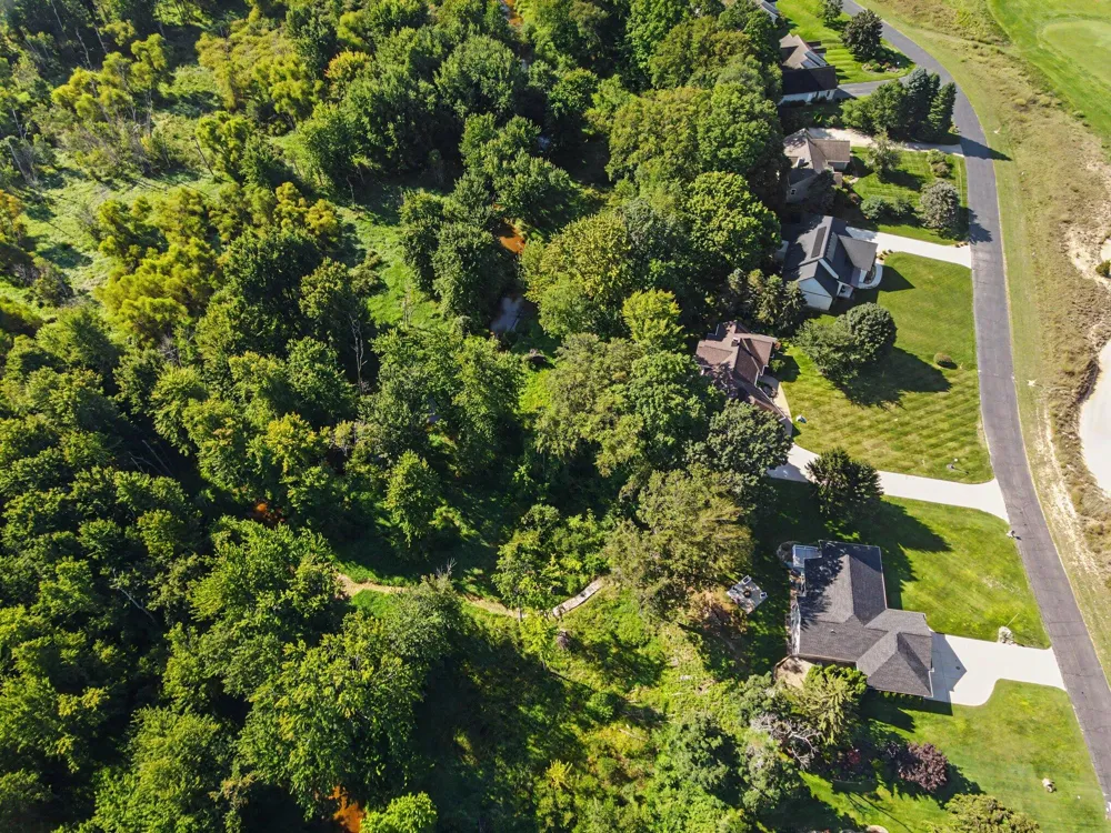 569 Hawksnest Drive South Haven, MI 49090