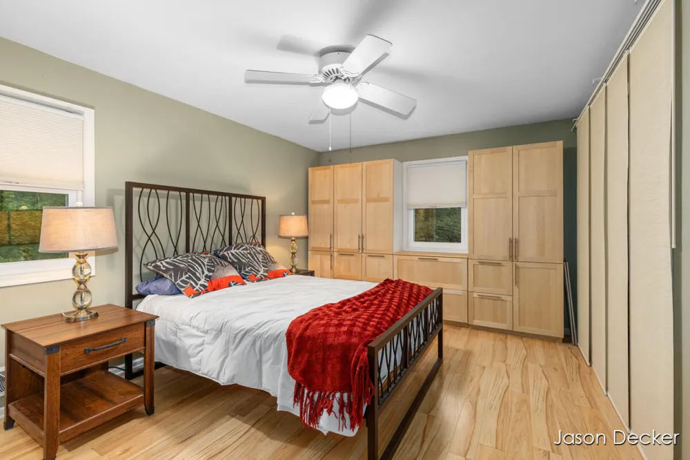 6181 10 Mile Road NE Rockford, MI 49341