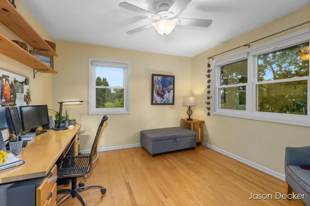 6181 10 Mile Road NE Rockford, MI 49341