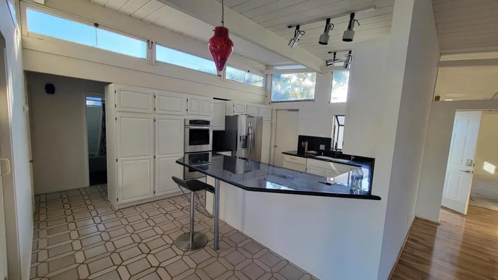 4154 Amaranta Court Palo Alto, CA 94306
