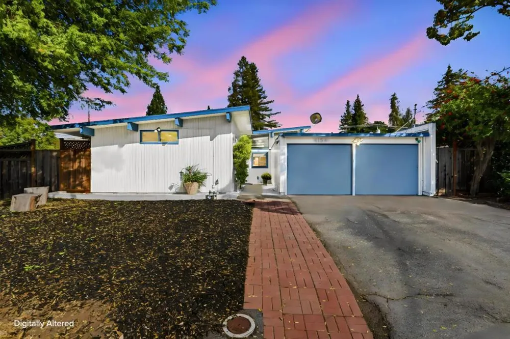 4154 Amaranta Court Palo Alto, CA 94306