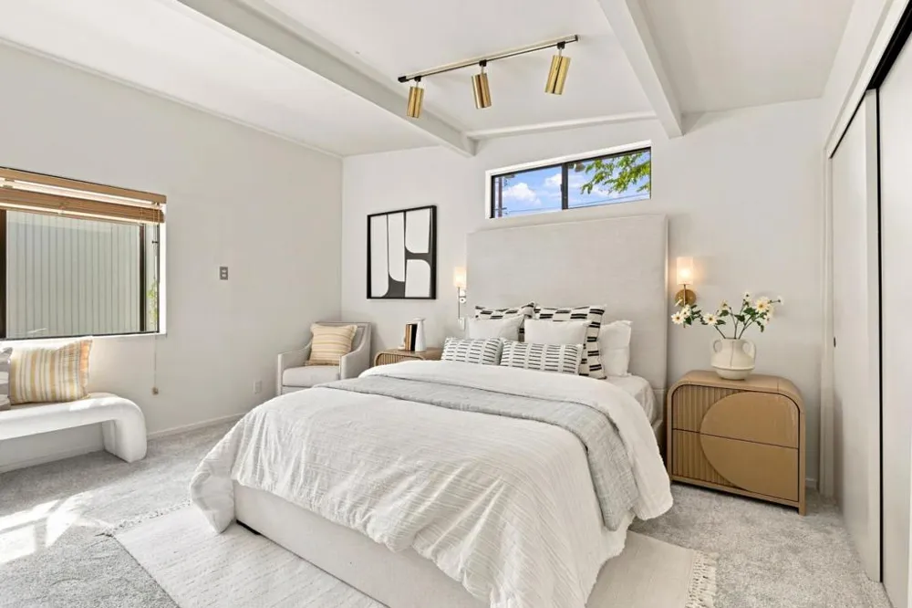 4154 Amaranta Court Palo Alto, CA 94306