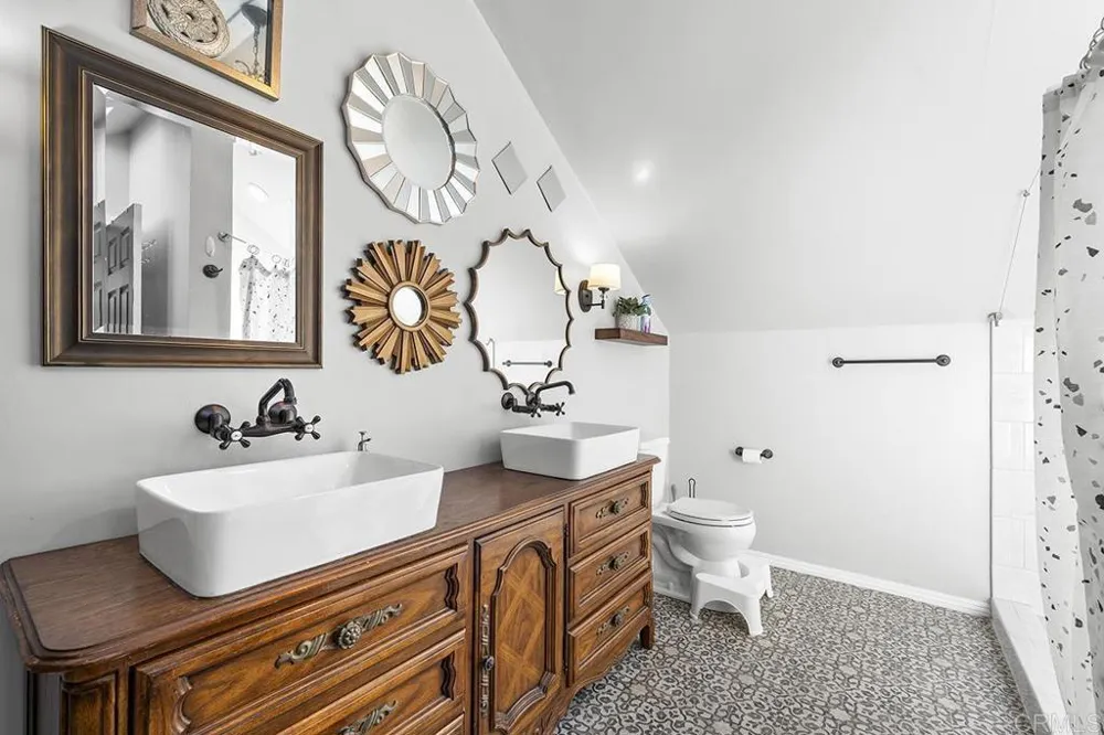 2683 C St San Diego, CA 92102