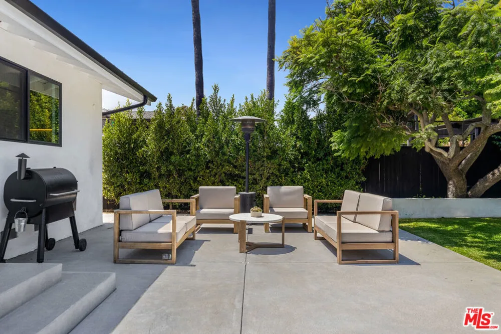 912 Aleppo Street Newport Beach, CA 92660