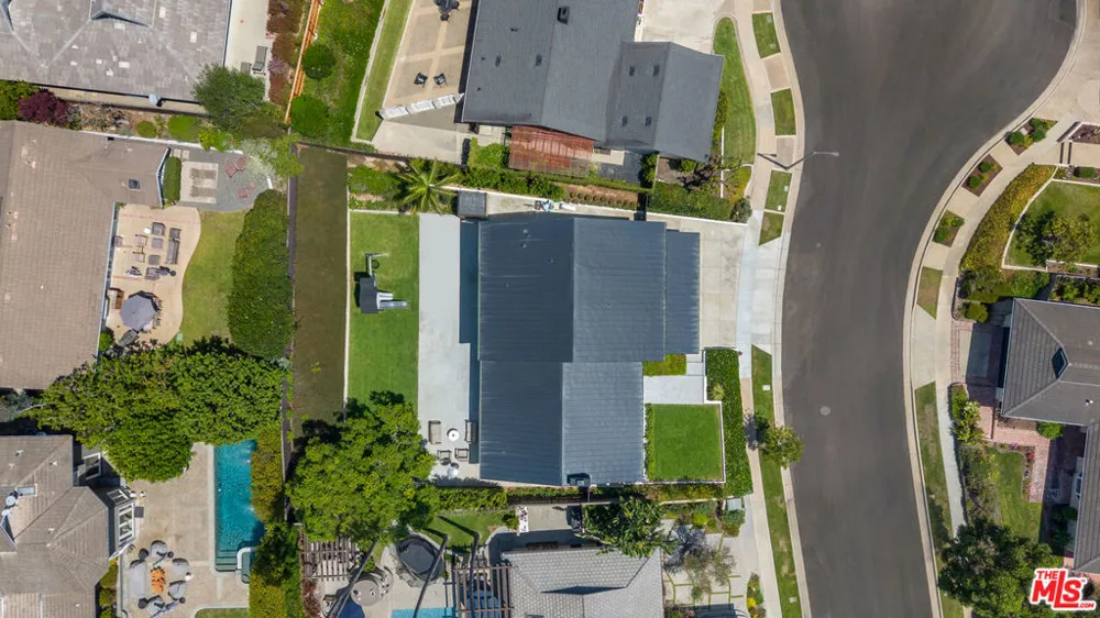 912 Aleppo Street Newport Beach, CA 92660