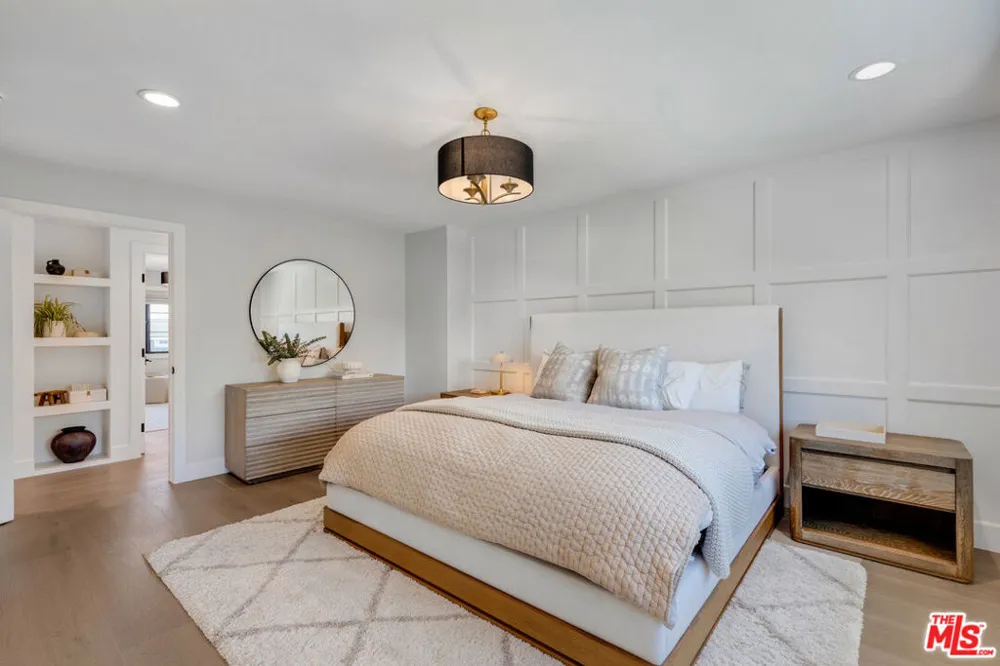 912 Aleppo Street Newport Beach, CA 92660