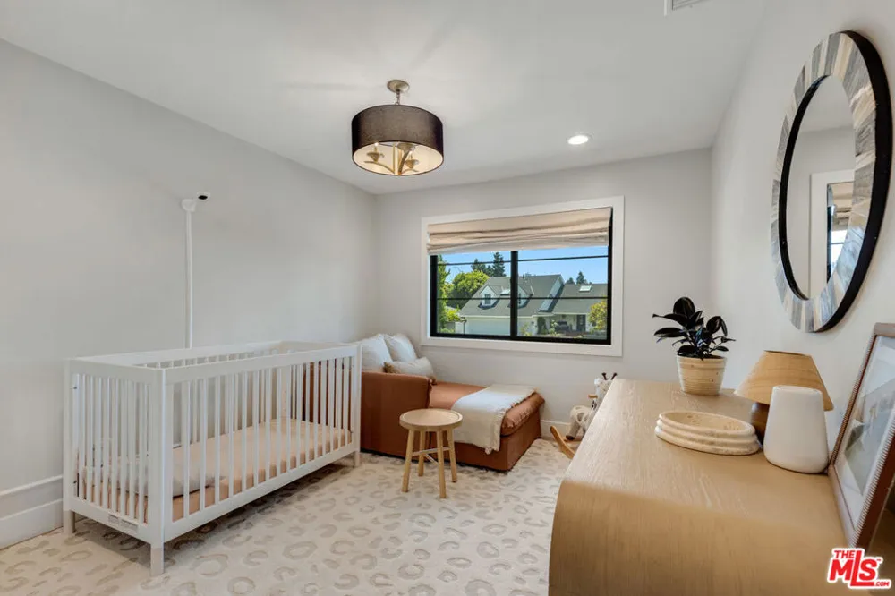 912 Aleppo Street Newport Beach, CA 92660