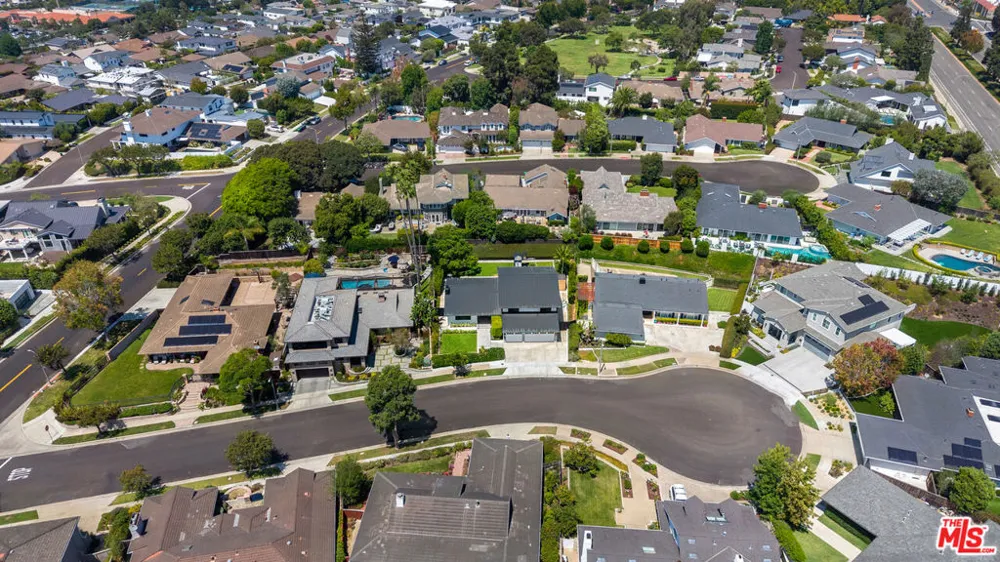 912 Aleppo Street Newport Beach, CA 92660