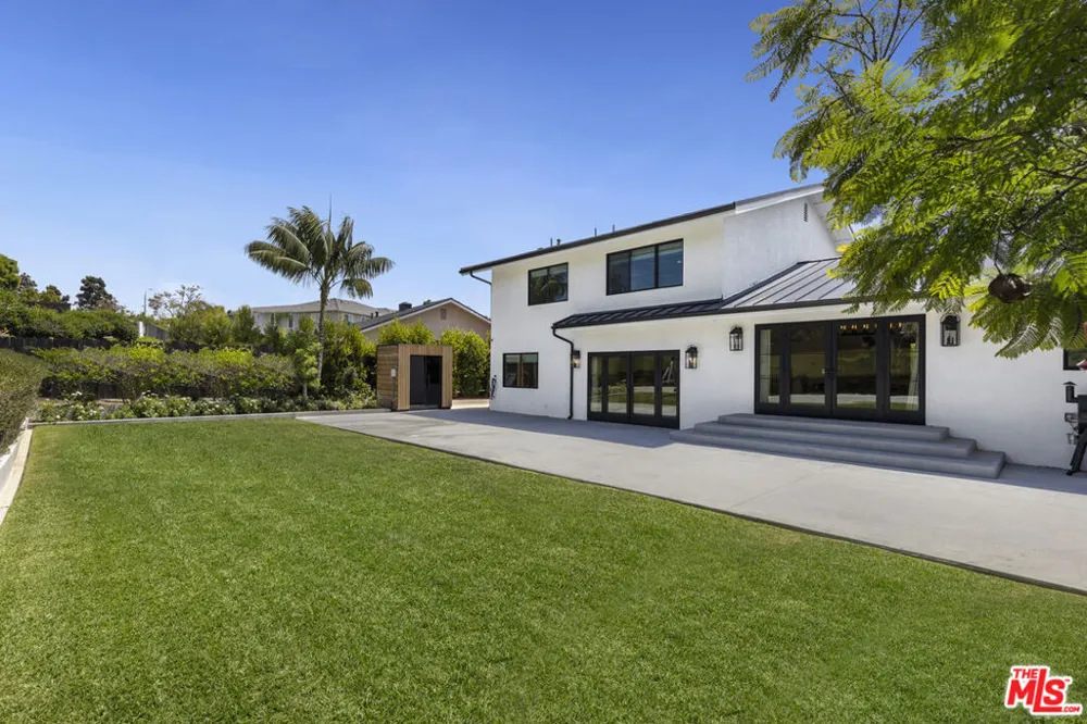 912 Aleppo Street Newport Beach, CA 92660