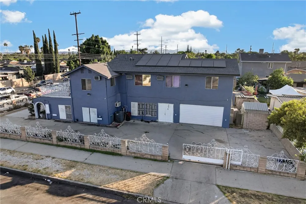 13303 Pierce Pacoima, CA 91331