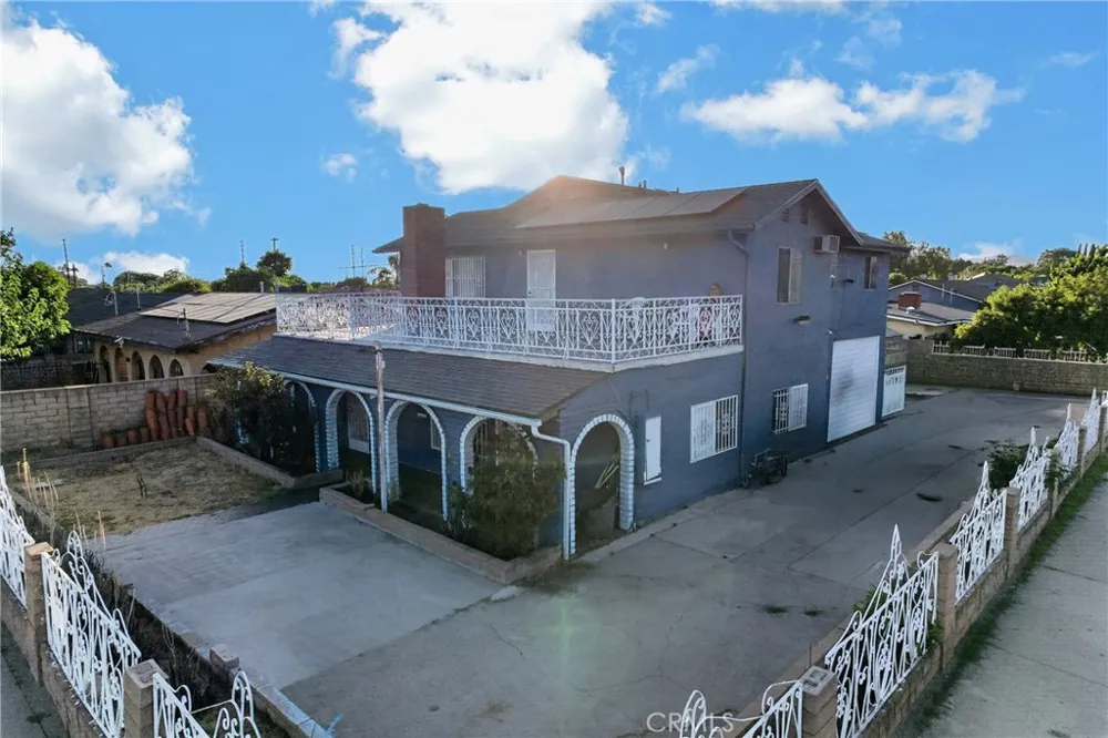 13303 Pierce Pacoima, CA 91331