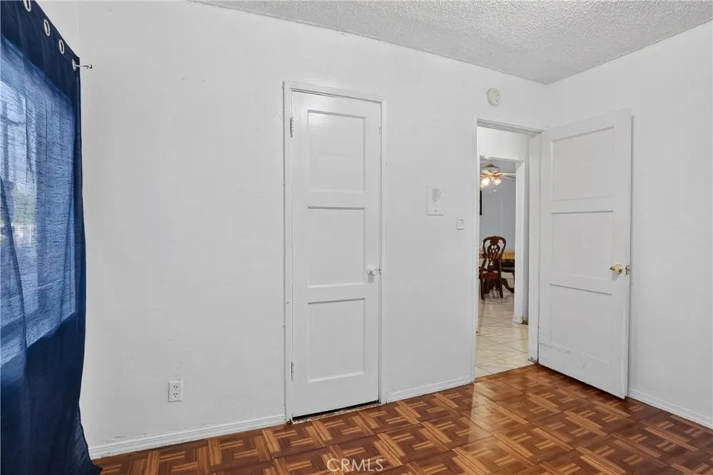 13303 Pierce Pacoima, CA 91331