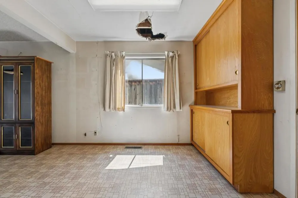 1264 Matterhorn Drive San Jose, CA 95132