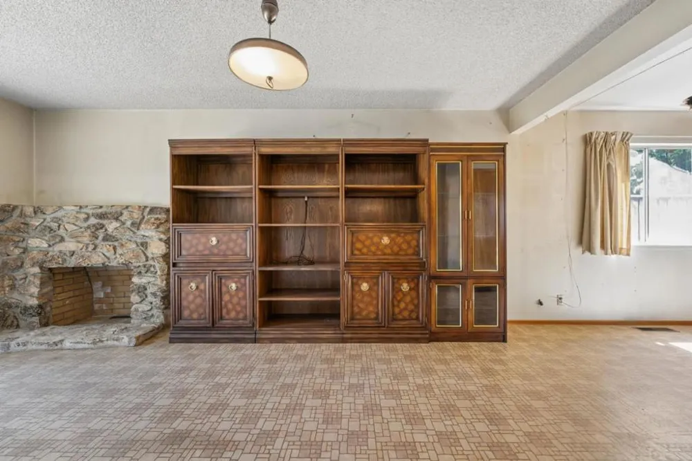 1264 Matterhorn Drive San Jose, CA 95132