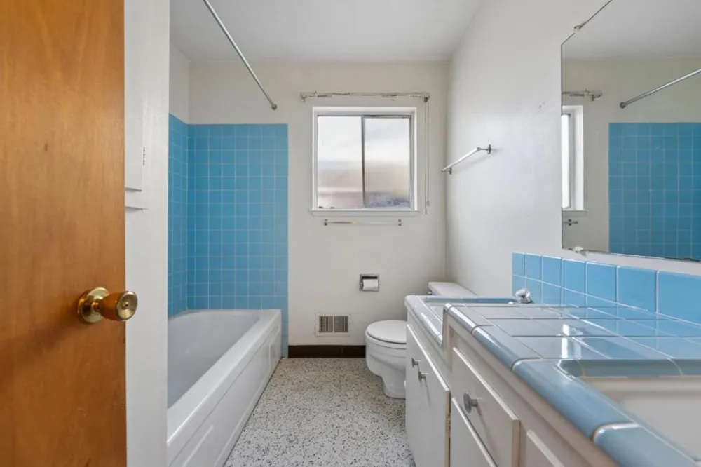 1264 Matterhorn Drive San Jose, CA 95132