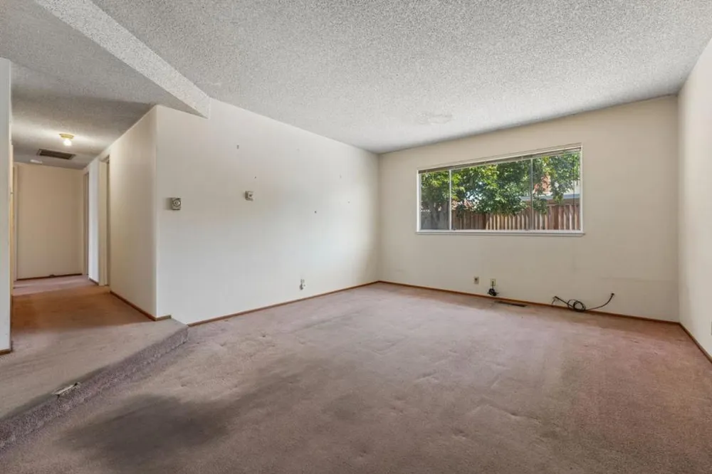 1264 Matterhorn Drive San Jose, CA 95132