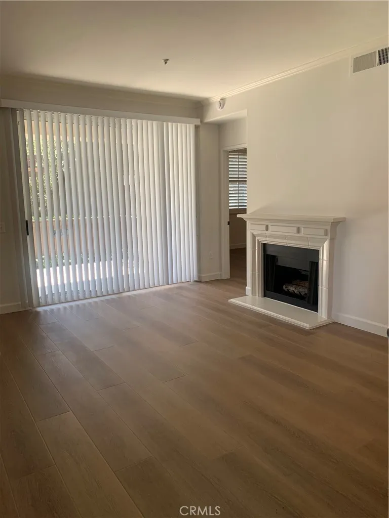 2960 Champion Way #1501 Tustin, CA 92782