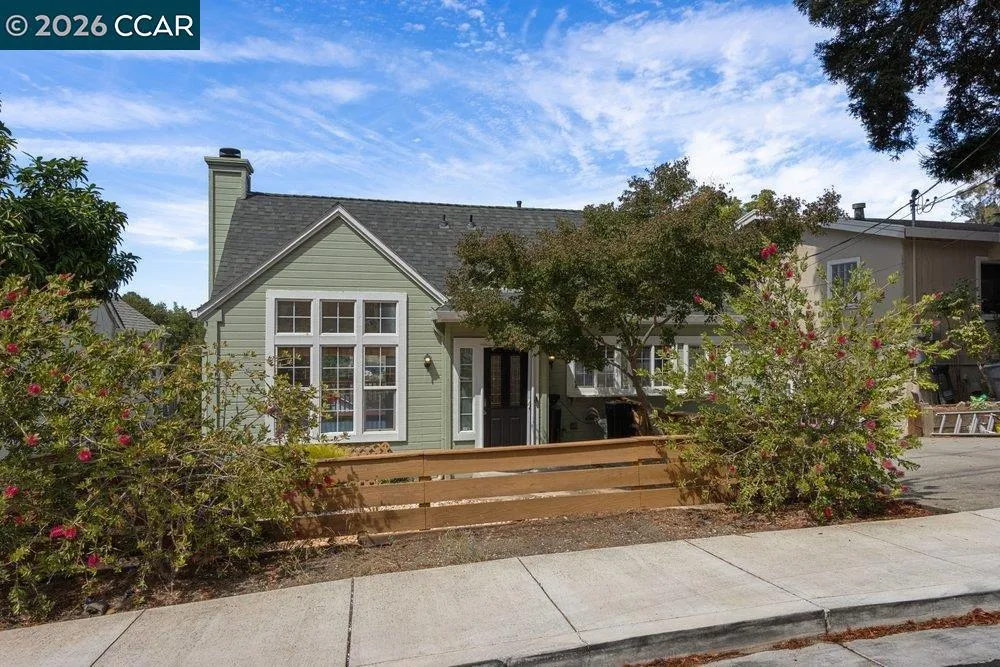 1160 Arlington Way Martinez, CA 94553