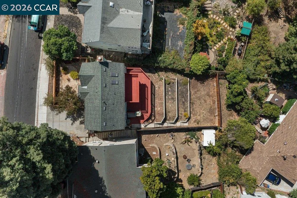 1160 Arlington Way Martinez, CA 94553