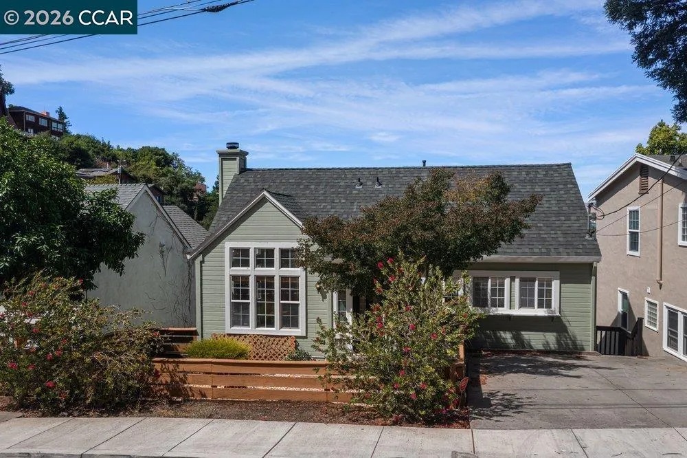 1160 Arlington Way Martinez, CA 94553